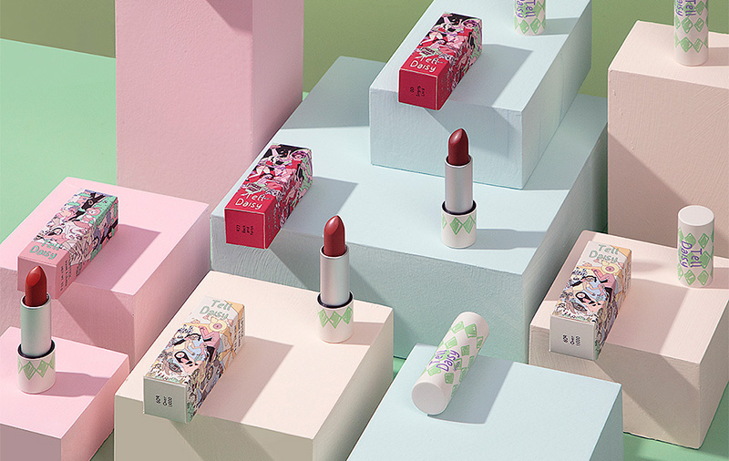 國產(chǎn)美妝與國際大牌正面PK，勝算幾何？