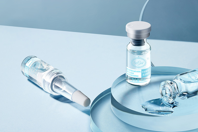 化妝品包裝瓶廠家：護(hù)膚后怎樣化妝？