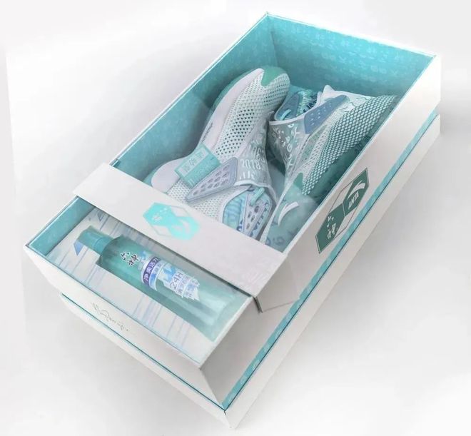 爺青回！六神換包裝了？這設計真“考古”！