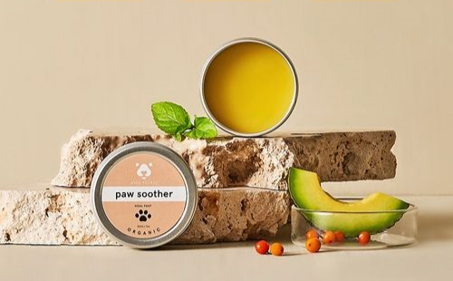 國內(nèi)外巨頭相繼入局，寵物洗護品成為新的掘金賽道？